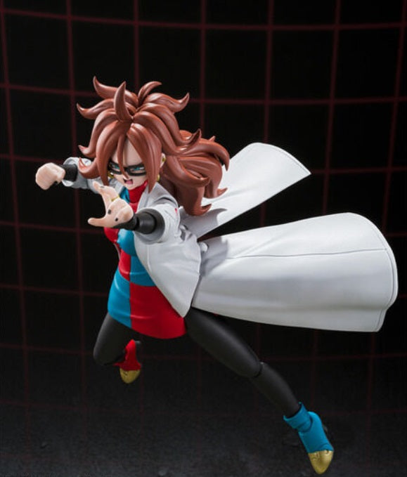 S.H.Figuarts Dragon Ball Fighters Android 21 (Lab Coat)