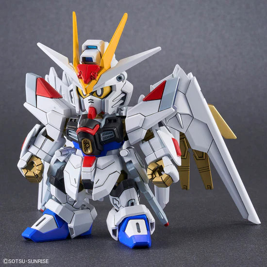 Bandai SDCS 21 Mighty Strike Freedom Gundam