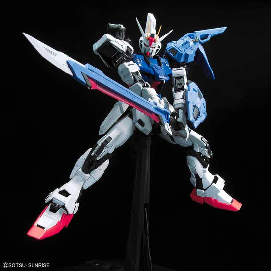 Bandai PG 1/60 GAT-X105+AQM/E-YM1 Perfect Strike Gundam