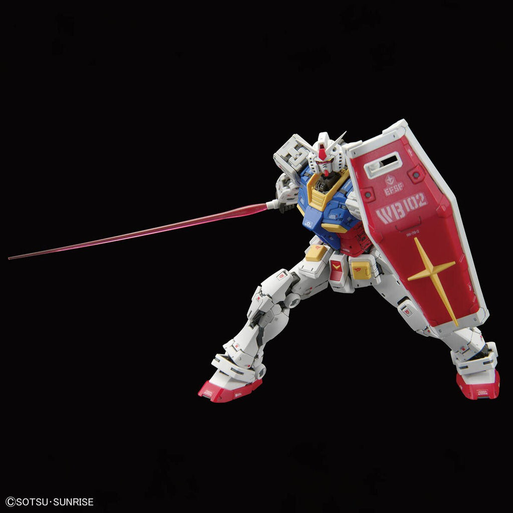 Bandai RG 1/144 RX-78-2 Gundam Ver.2.0