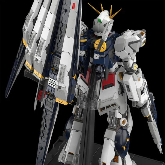 Bandai PG UNLEASHED 1/60 Nu Gundam
