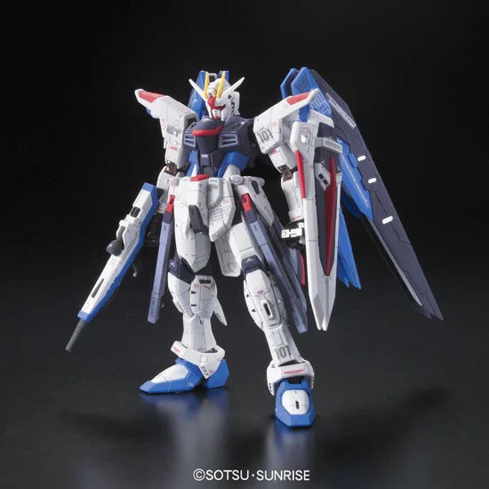 Bandai RG #05 1/144  Freedom Gundam